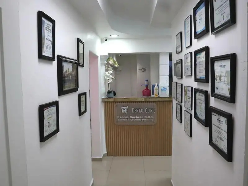 Dr. Dennis Cochran D.D.S.. 