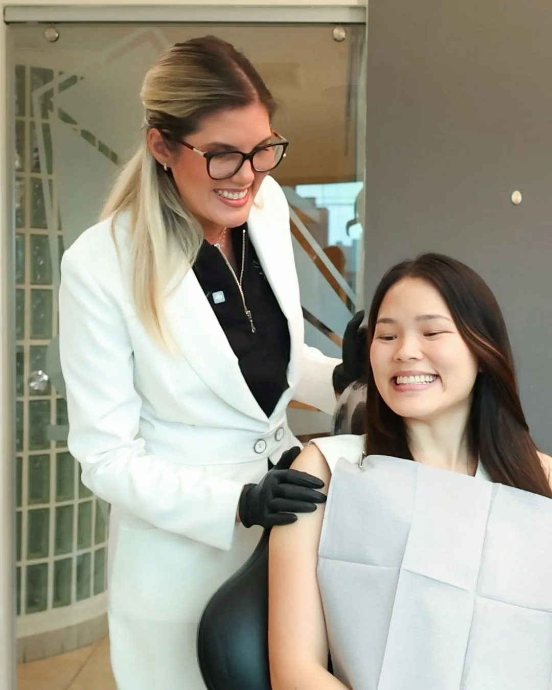 Dr. Andrea Gonzalez with a veneers patient