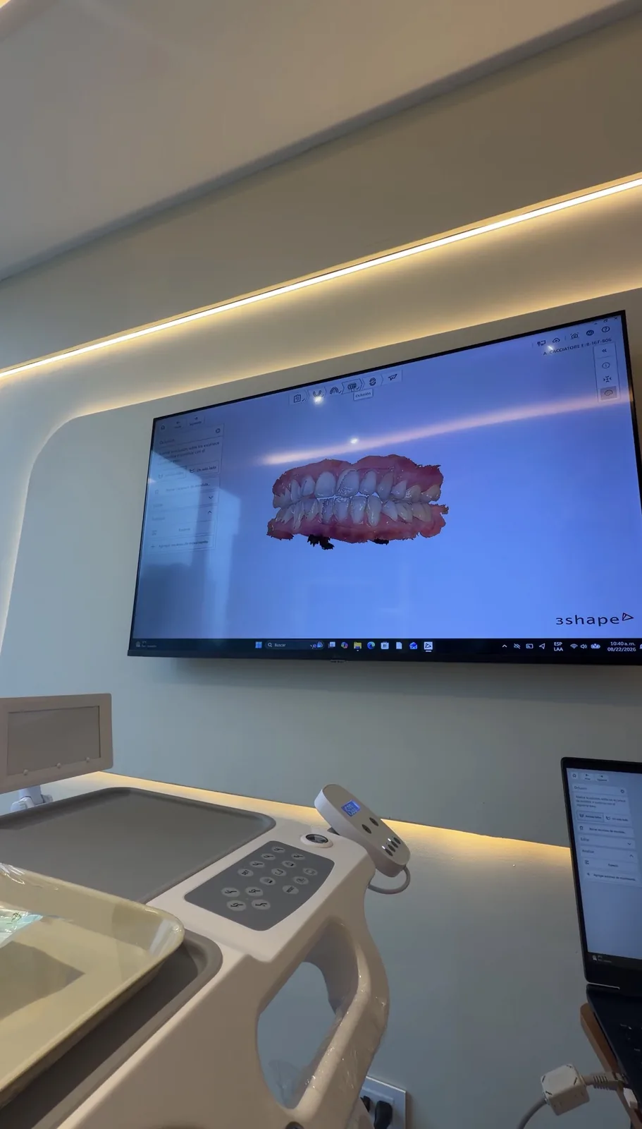 Digital smile design screen