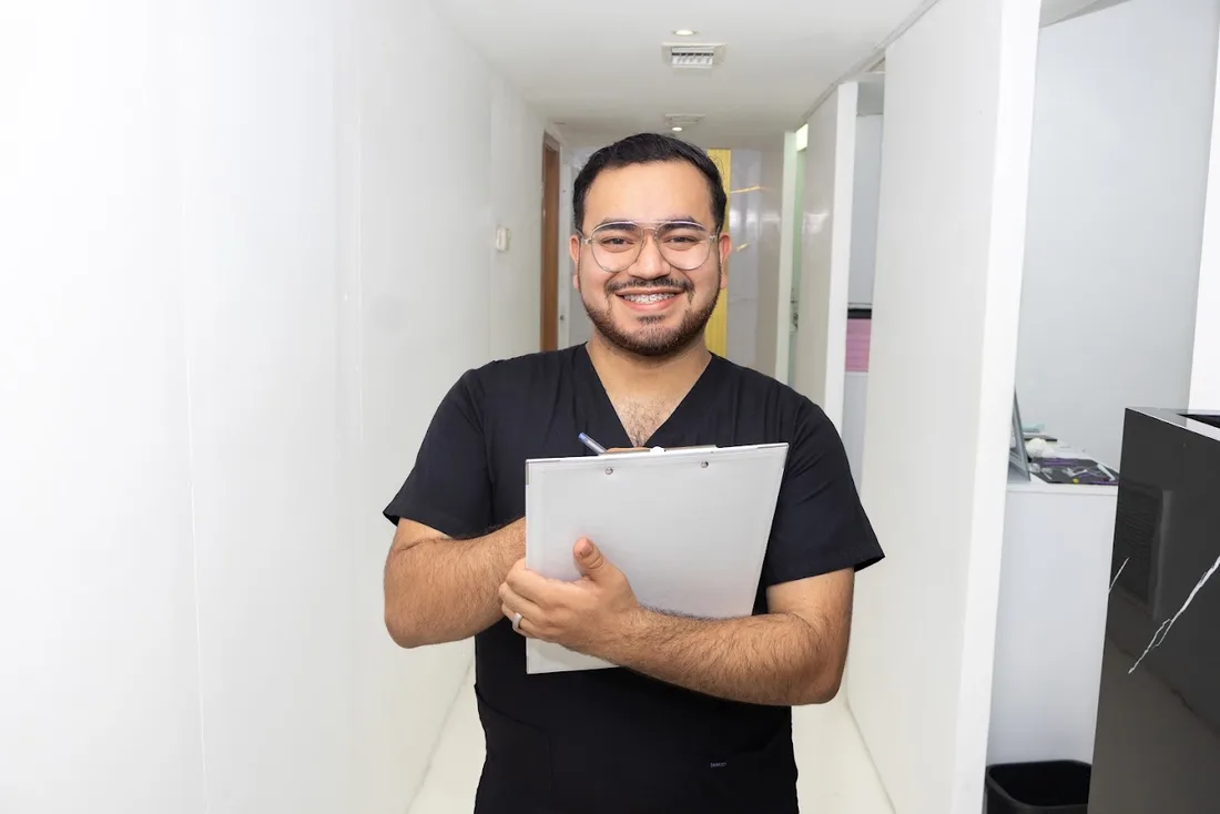 Dentist — Galá Dental Design